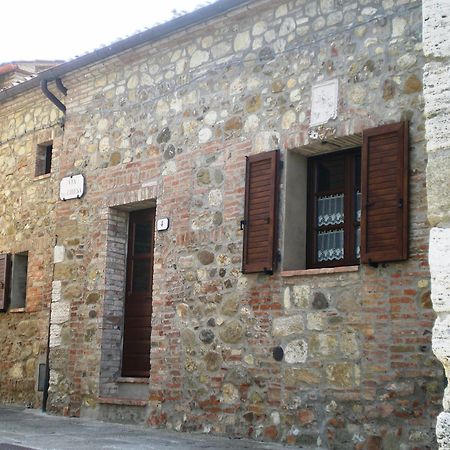 Villa Marta Contignano Exteriör bild