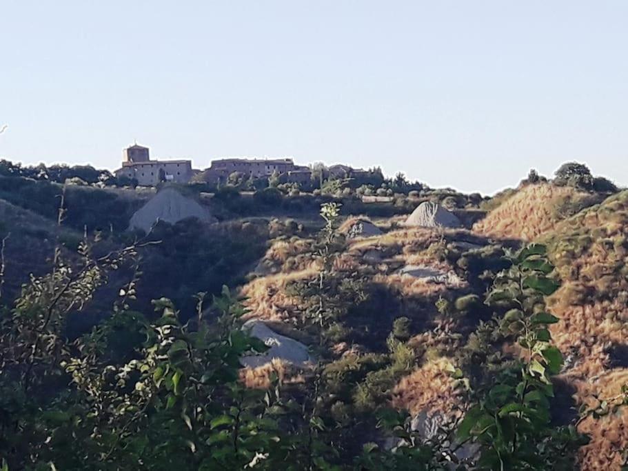 Villa Marta Contignano Exteriör bild