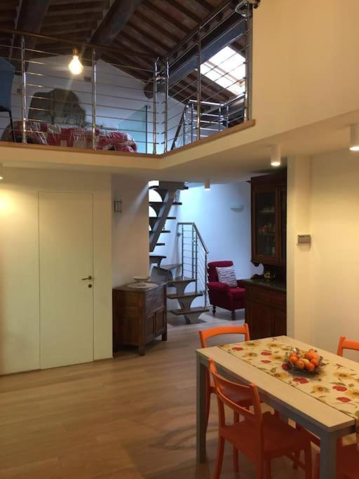 Villa Marta Contignano Exteriör bild