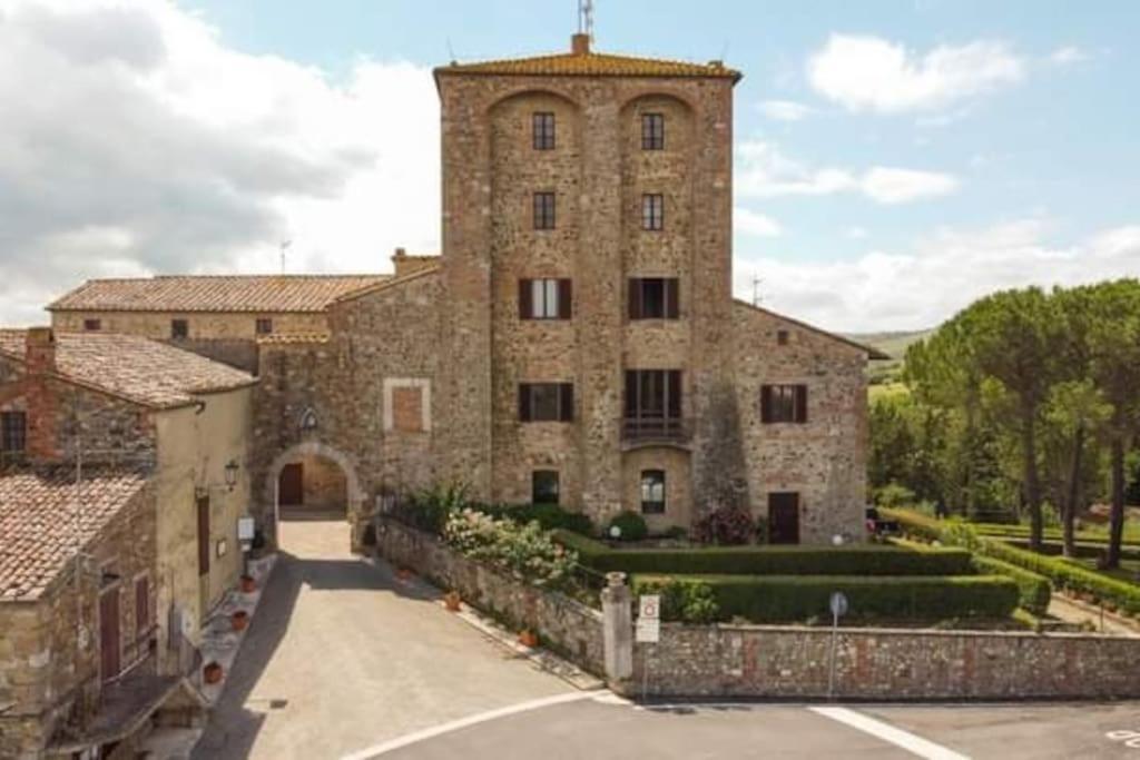 Villa Marta Contignano Exteriör bild
