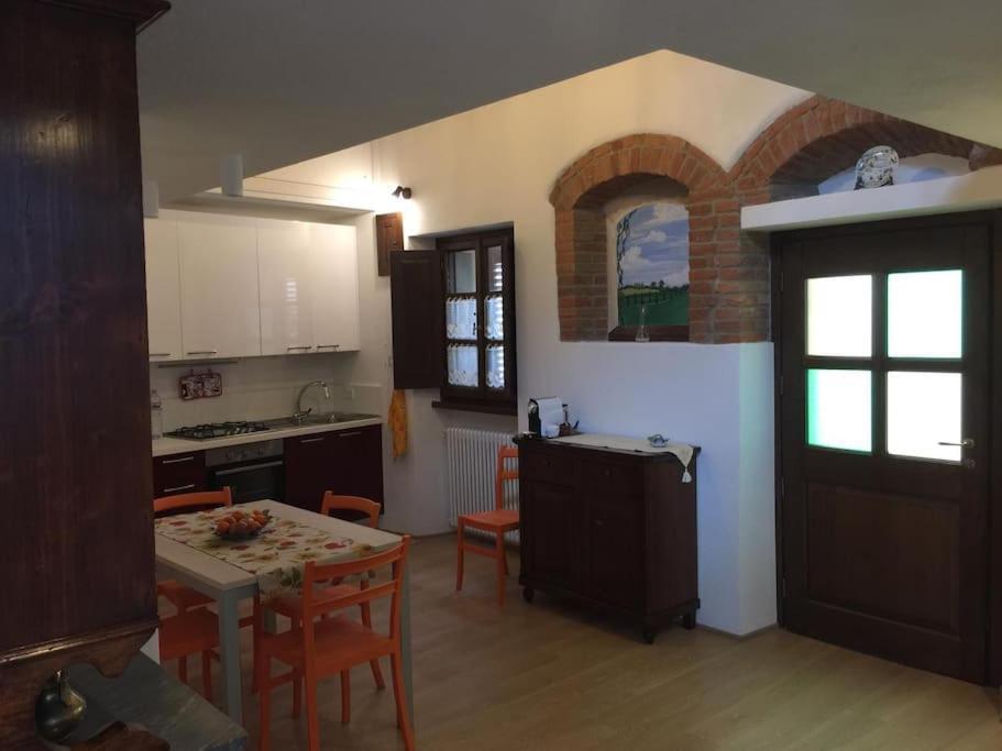 Villa Marta Contignano Exteriör bild