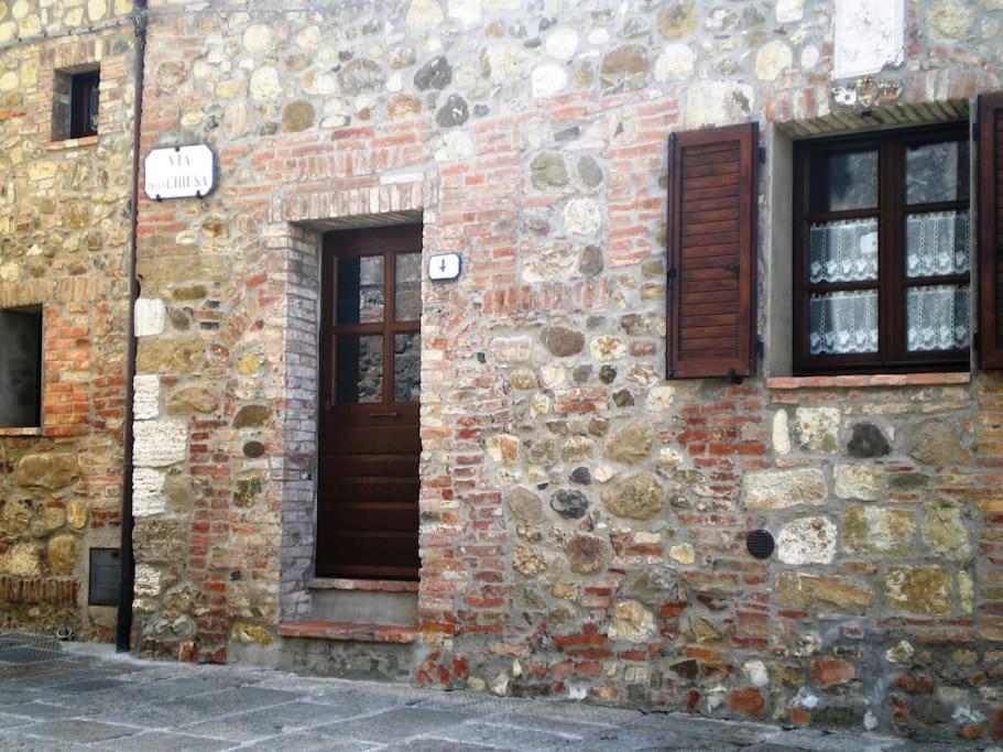 Villa Marta Contignano Exteriör bild